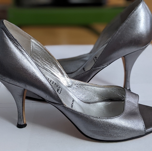 Shoes - Picture 2 of 2